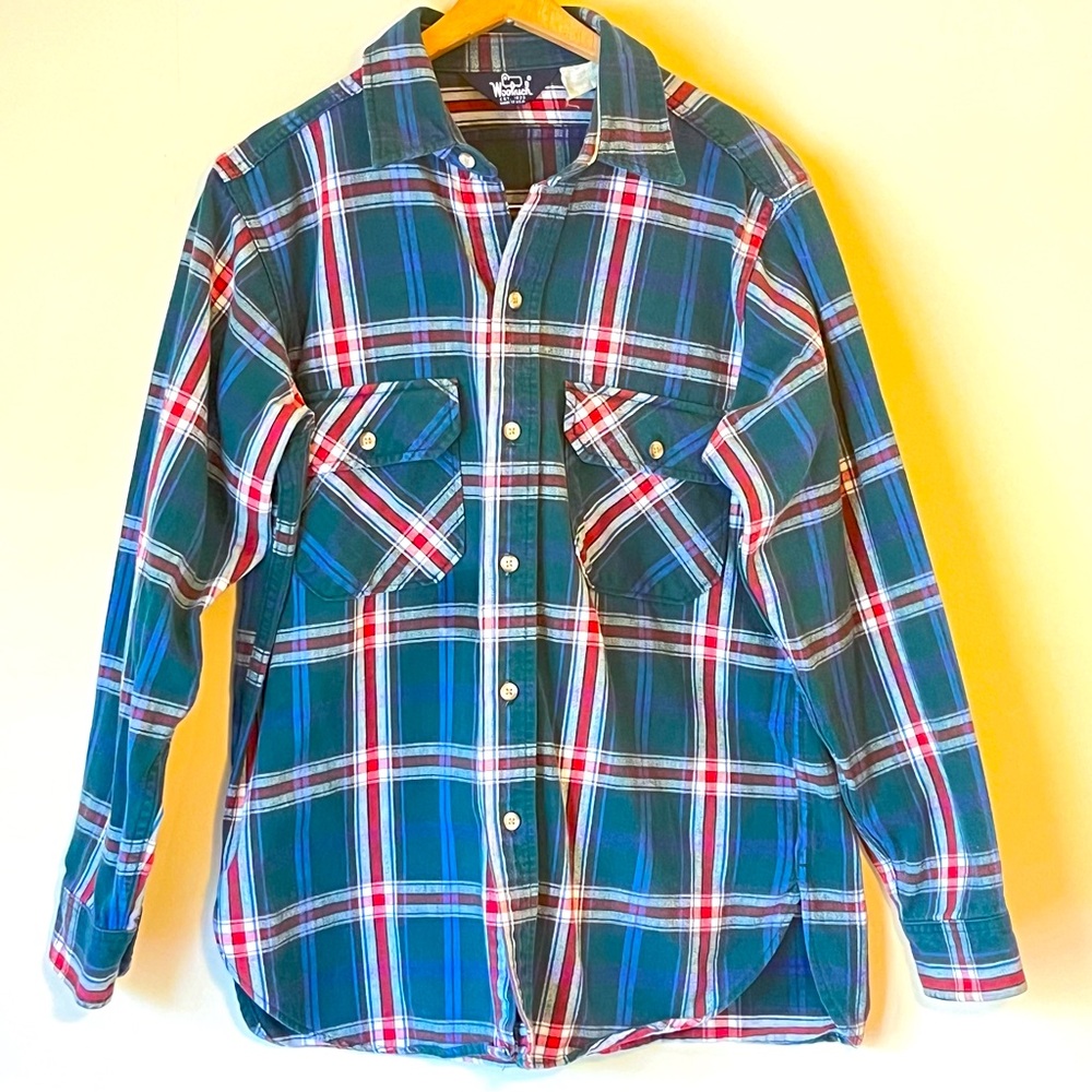 Vintage Woolrich USA Mens Flannel Shirt L Green White Red Blue Plaid Cotton L/S